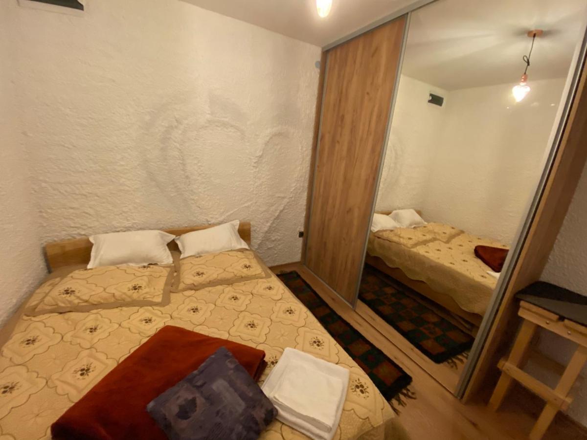 Alexandrea Apartment